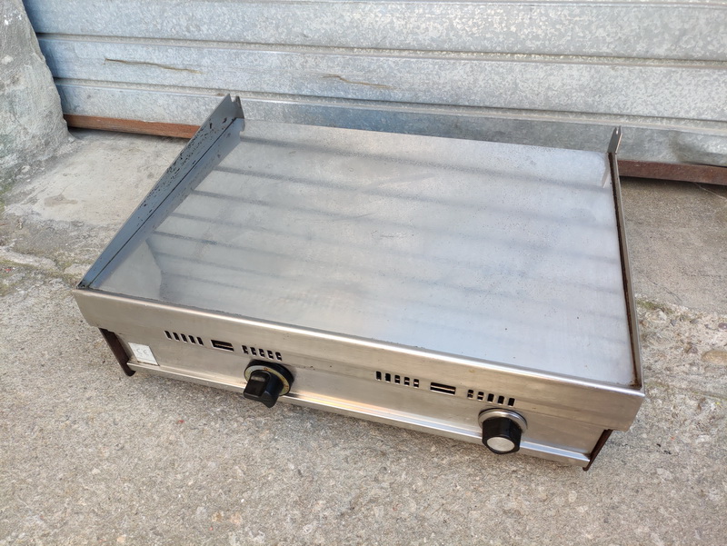 plancha gas func inox 21-24x61x47 1u